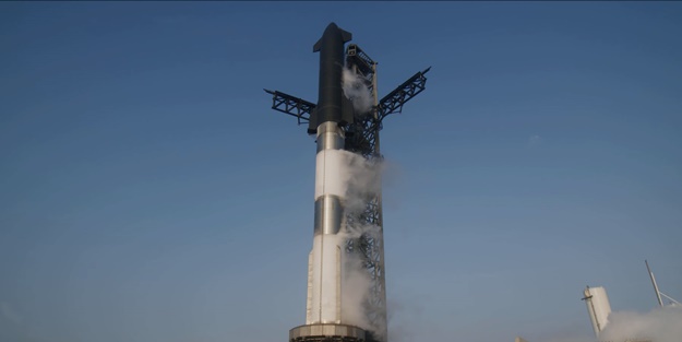 SpaceX'ten dev roketi fırlatma girişimi! Patlamayla sonuçlandı