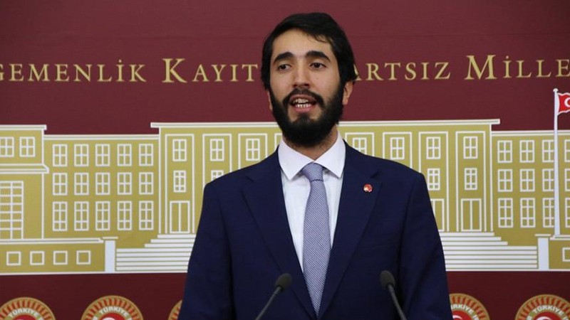 SP’li Karaduman’ın dünyadan haberi yok