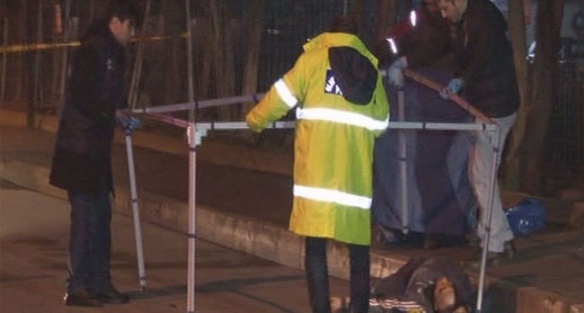 Spor hocasına sokak ortasında infaz