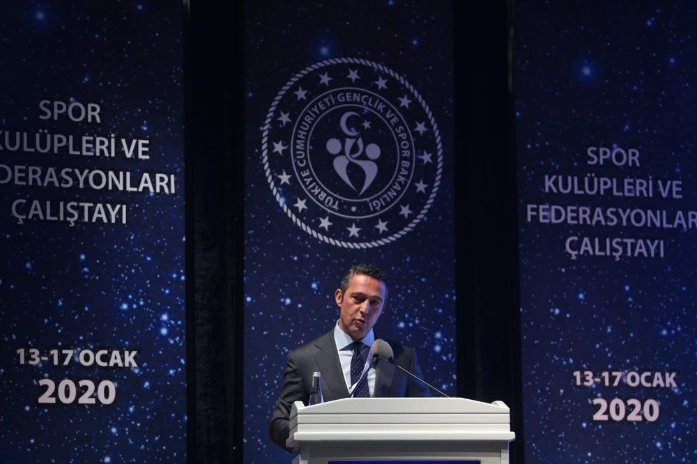 Spor Kulüpleri ve Federasyonları Çalıştayı’nda Ali Koç’tan Türk futbolunun sorunları ve çözüm önerileri 
