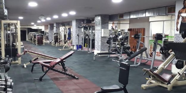 Spor salonları kapatıldı mı?
