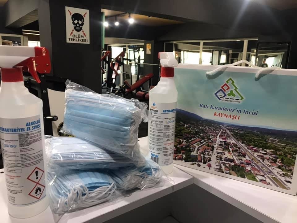 Spor salonlarına hijyen kiti dağıtıldı 