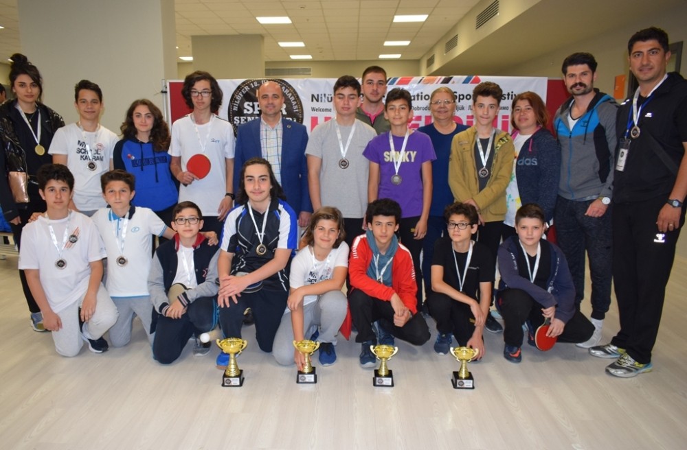 Spor şenliklerinde masa tenisi turnuvası tamamlandı 