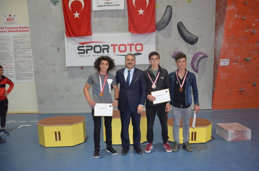 Spor Tırmanışı Türkiye Birinciliği müsabakaları 