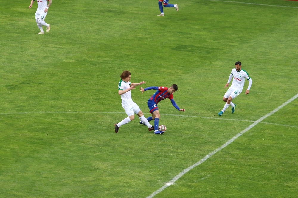 Spor Toto 1. Lig: Kardemir Karabükspor: 0 - Giresunspor: 0 