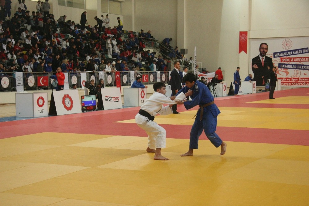 Spor Toto 2020 Ümitler Türkiye Judo Şampiyonası, Kilis’te başladı 