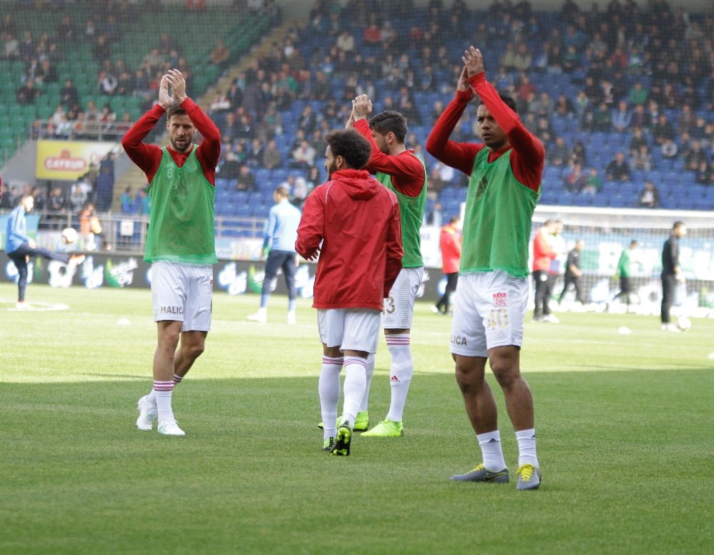 Spor Toto Süper Lig: Çaykur Rizespor: 0 - DG Sivasspor: 0 (Maç devam ediyor) 
