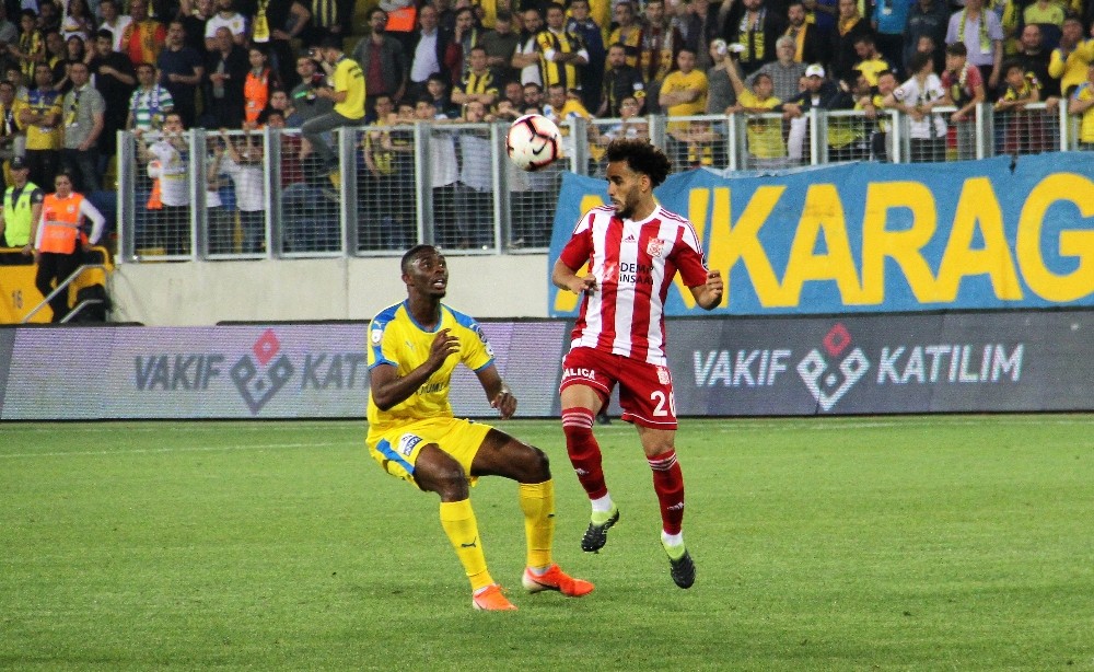 Spor Toto Süper Lig: MKE Ankaragücü: 3 - Sivasspor: 1 (Maç sonucu) 