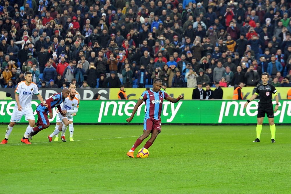 Spor Toto Süper Lig: Trabzonspor: 0 - Aytemiz Alanyaspor: 2 (Maç sonucu) 