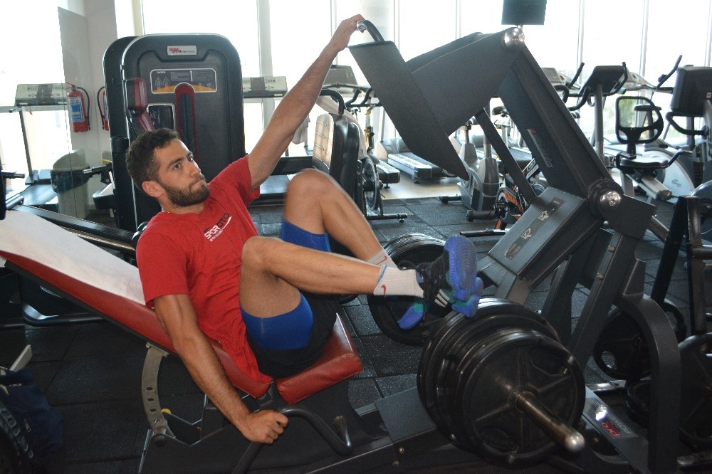 Spor Toto Voleybol Takımı, Ayvalık kampında hazırlıklarını sürdürdü 