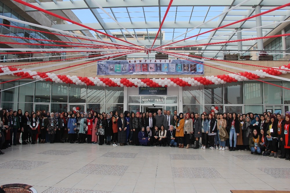 “Spor ve Sağlıklı Yaşam Kampı” Mersin’de başladı 