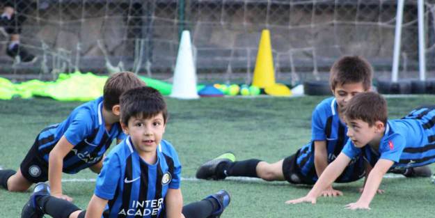 Spor yapan çocuklar daha sağlıklı!