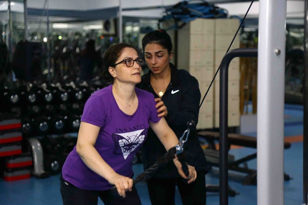 Sporla hem psikolojisini hem kamburunu düzeltti 