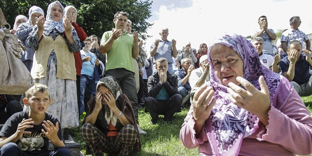 Srebrenitsa soykırımının 19. yıldönümü