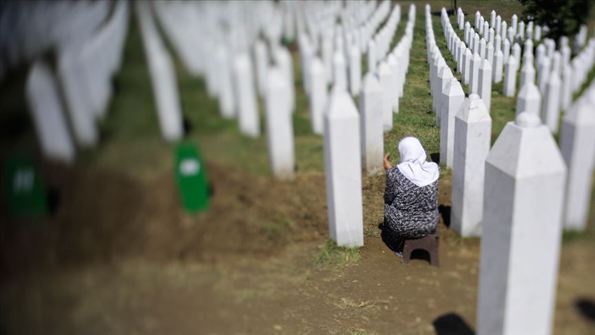 Srebrenitsalı anneler Hollanda mahkemesinin kararını AİHM'e taşıdı
