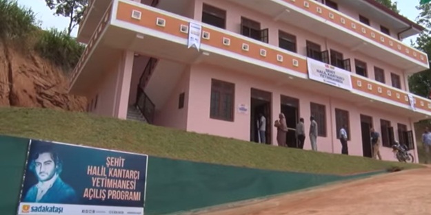 Sri Lanka'da 'Şehit Halil Kantarcı Yetimhanesi' hizmete açıldı