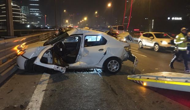 İstanbul Ümraniye'de zincirleme trafik kazası