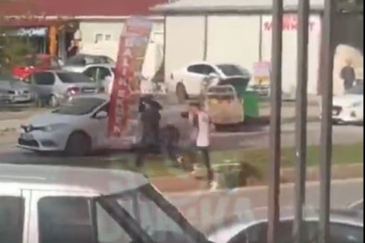 Starbucks şubesine saldırı! Pompalı tüfek ile bir kişi yaralandı