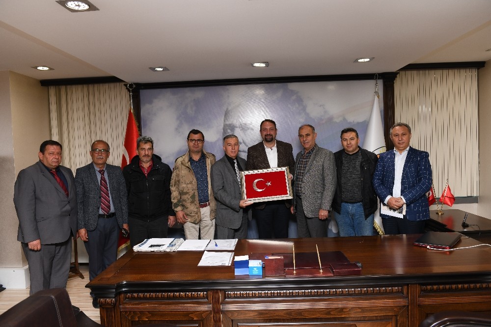 STK’lardan Başkan Gümrükçü’ye ziyaret 