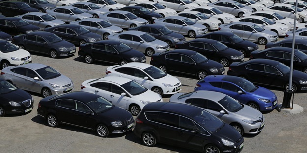 Stokçuluk yapan bayiler şimdi yandı... Bakanlık harekete geçti