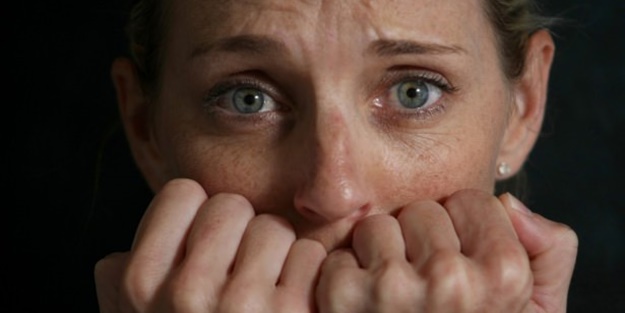 Stres kadınlarda Alzheimer riskini yükseltiyor