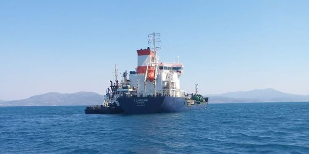 Su alan akaryakıt tankerinden yardım çağrısı!