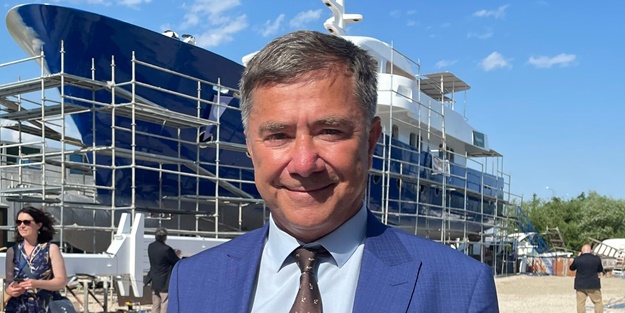 Su altı araştırma gemisinin yapımı devam ediyor