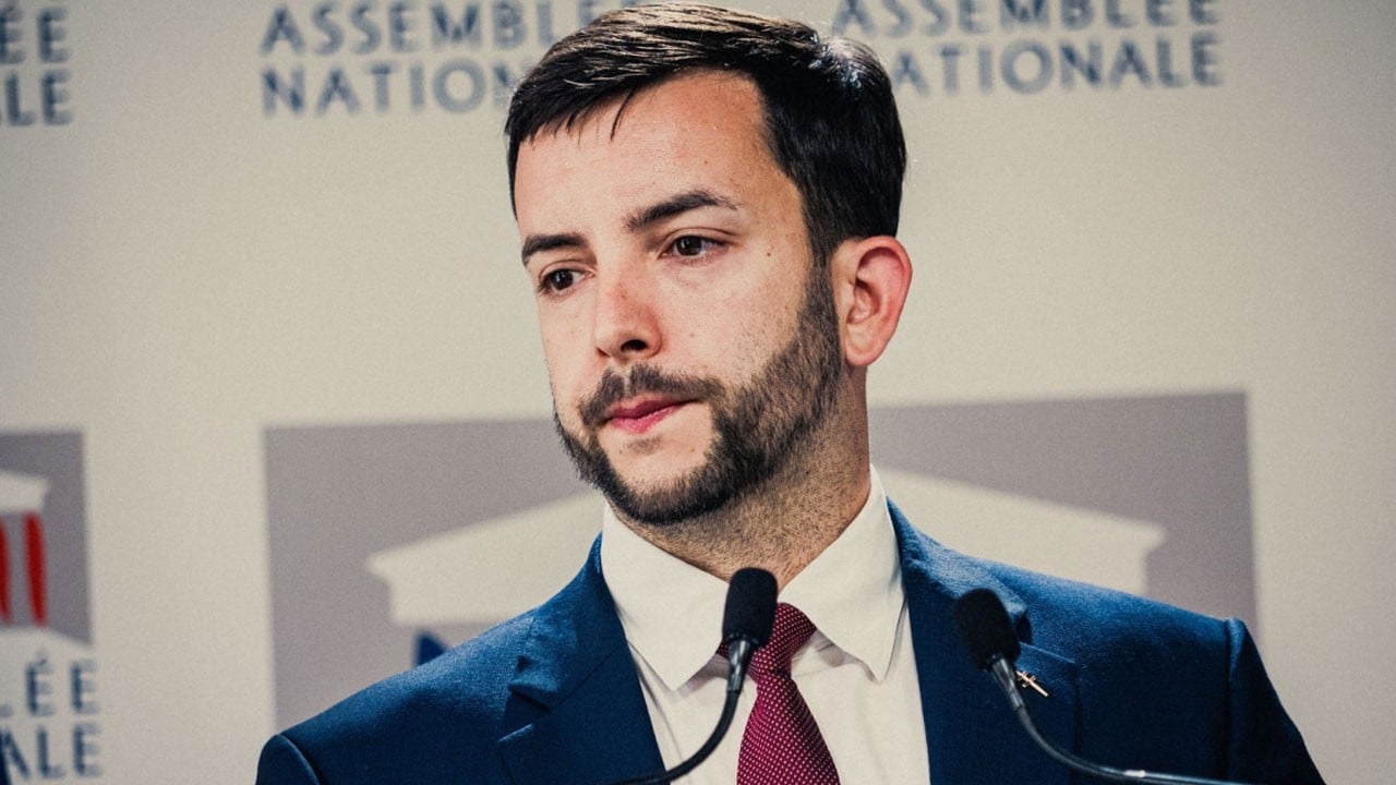 Şu deyyusun seçim vaadine bak sen: Başörtüsü takan kadınlar cezalandırılacak!