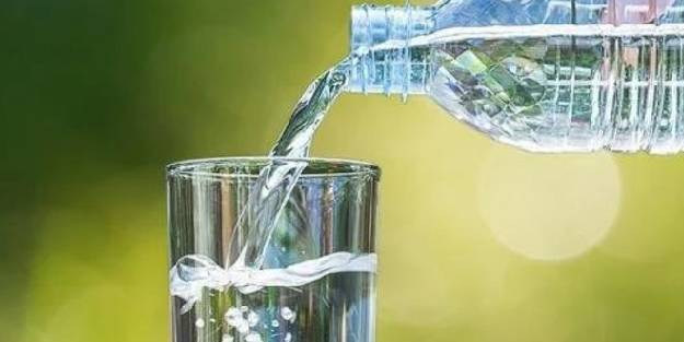 Su diyeti nedir, nasıl yapılır? Su diyeti yağ yakar mı?