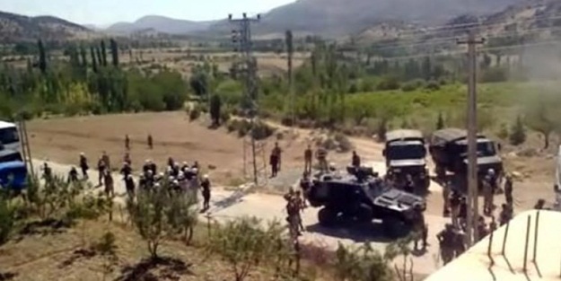 Su gerginliği: 4 asker yaralandı