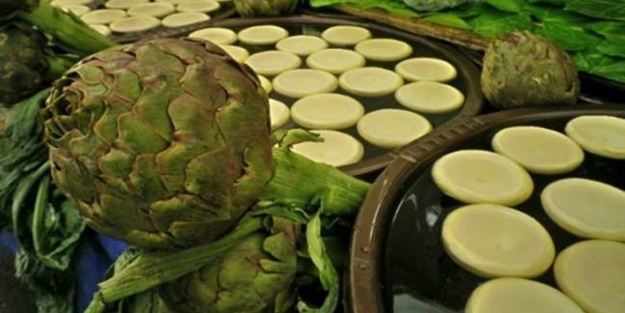 Su içinde satılan enginar almayın!