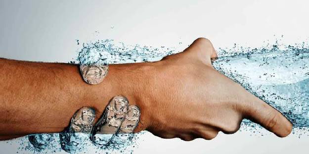 Su içmenin 11 faydası - Vücut susuz kalınca bakın neler oluyor?