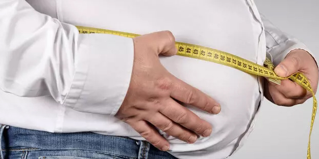 'Su içsem yarıyor' diyenler seçim kararı önemli! Bu hormonun bozukluğu kilolara kilo katıyor, ince olmayı engelliyor