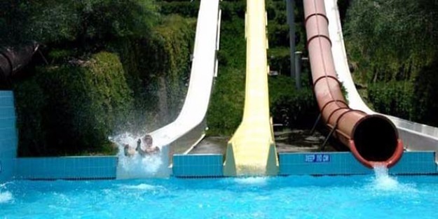 Su kaydırağında feci ölüm!