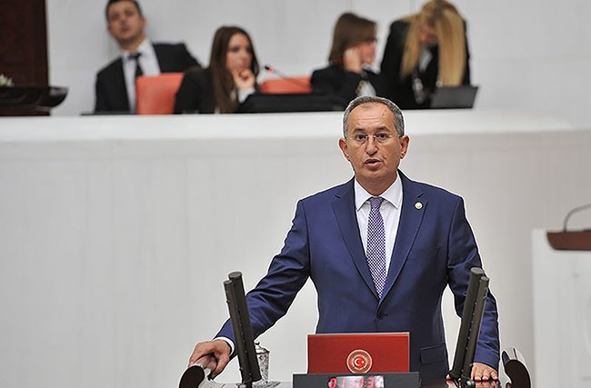 Su kesintilerini unutup sığınmacıları hedef aldı! CHP’li isimden skandal açıklama