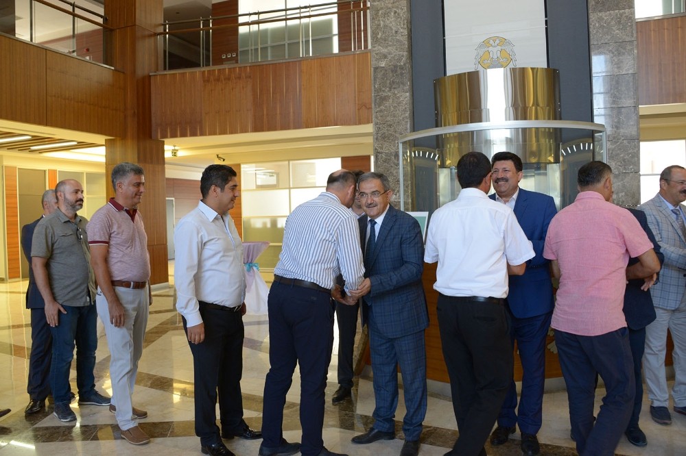 SÜ Rektörlüğünde bayramlaşma programı gerçekleşti 
