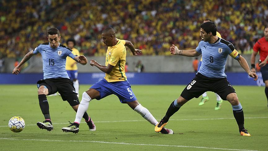 Suarezli Uruguay Brezilya ile yenişemedi