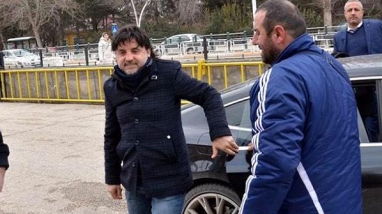 Suat Kaya karakolluk oldu!