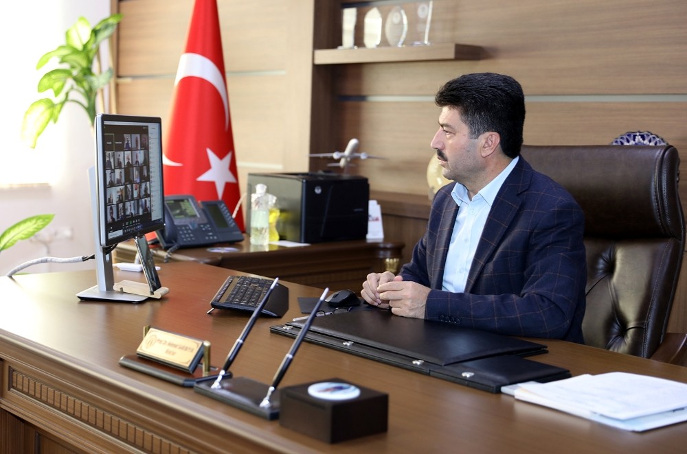 SUBÜ Senatosu’ndan dayanışma kampanyasına destek 