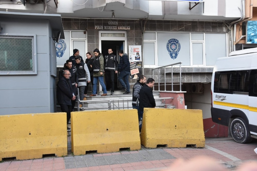 Suç örgütü operasyonunda 8 tutuklama 