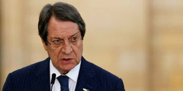 Suçlular için bulunmaz nimet... AB'yi harekete geçiren skandalın ardından Anastasiadis'ten savunma: Bilmiyordum