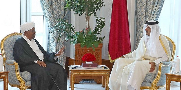 Sudan Devlet Başkanı Beşir ile Katar Emiri Al Sani'den kritik görüşme!