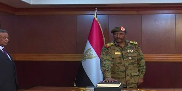 Sudan'da Askeri Geçiş Konseyi'nin yeni başkanı belli oldu