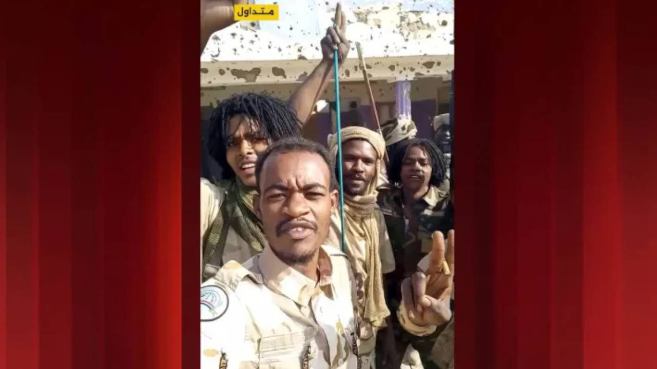 Sudan'da BAE destekli milisler orduya akrşı hızla ilerliyor