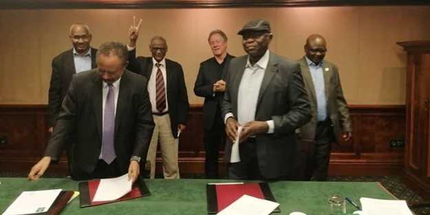 Sudan'da darbecilerden 'laiklik' hamlesi! Anlaştılar