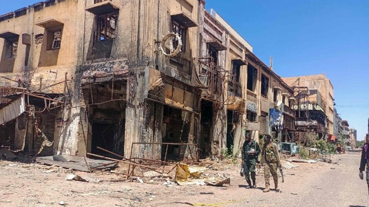 Sudan'da sivil katliamı yapan örgüt ABD'den yararlanıyor!