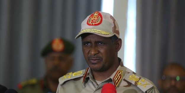 Sudanlı generalden çarpıcı itiraf: Darbe hataydı