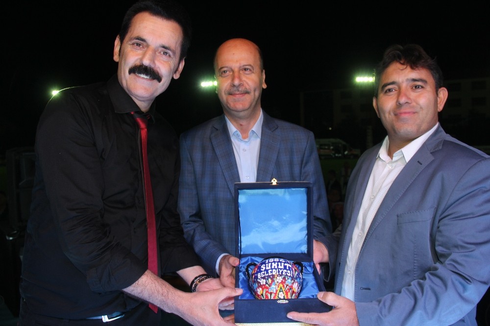 Şuhut’ta Zafer Haftası etkinlikleri konserlerle devam ediyor 