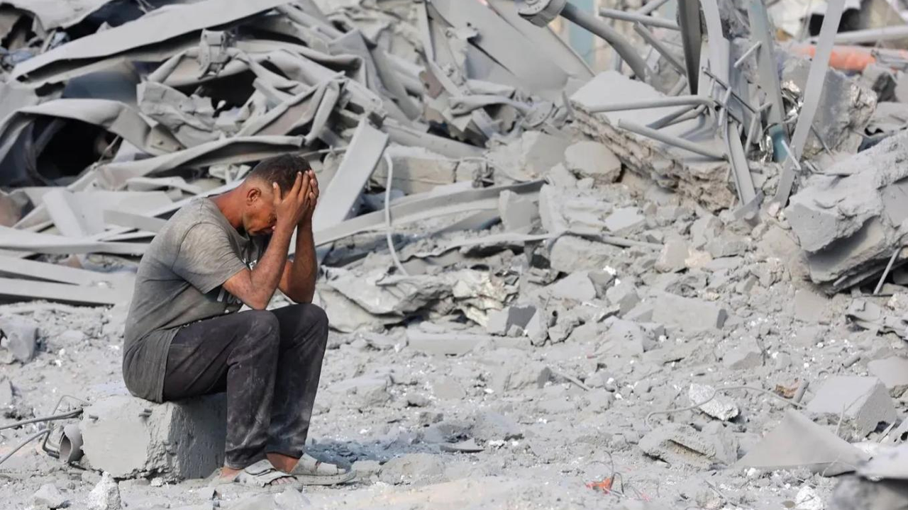 Suikast, Açlık, Yıkım... Dünya Gazze’de Ateşkes Var Sanıyor!