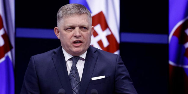 Suikast girişimine uğrayan Slovakya Başbakanı Fico kamuoyu karşısına çıktı